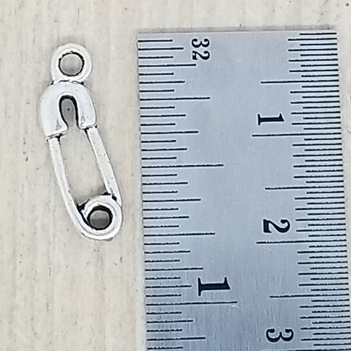 safety Pin Charm - lot of 10