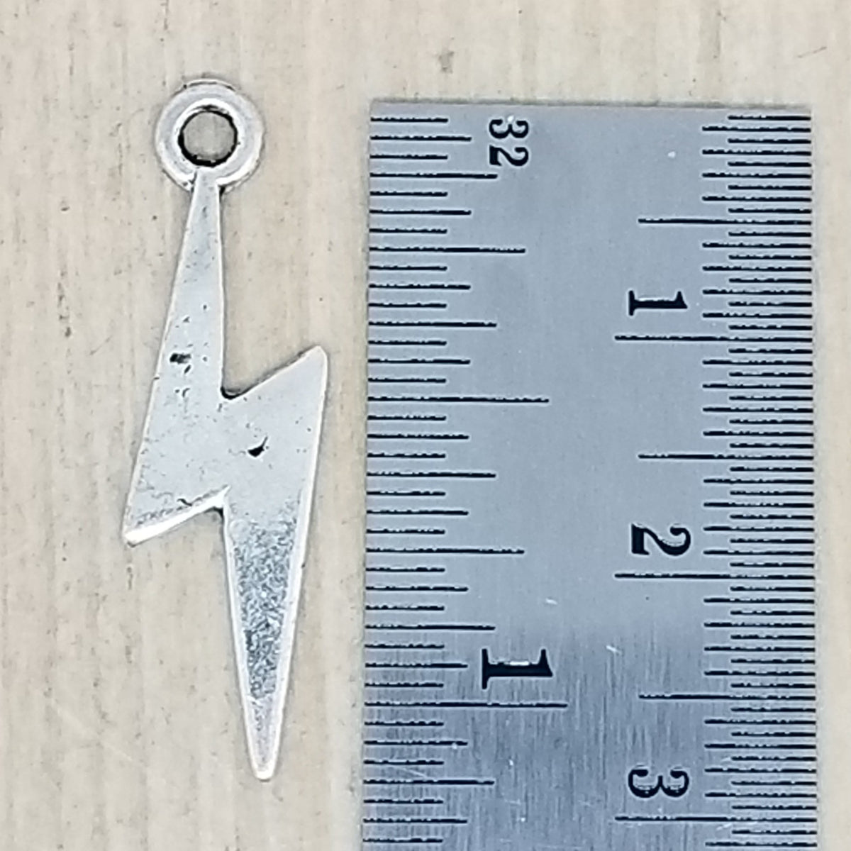 Silver lightning bolt charm  - lot of 5