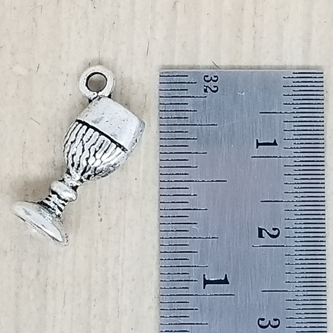 Detailed Drinking Glass Charm