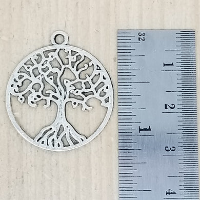 Tree in Circle Charm