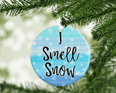 GG - I smell snow 2 -  porcelain / ceramic ornament