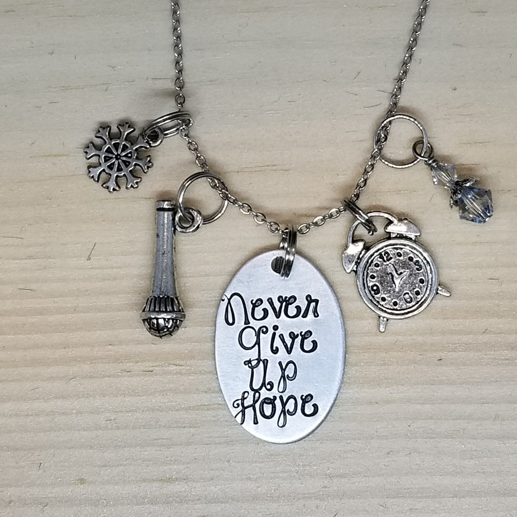 Never Give Up Hope - Charm Necklace